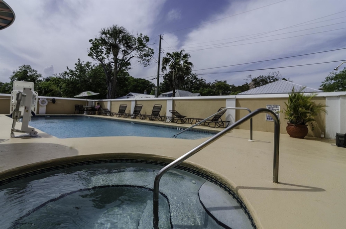 Imagen de la piscina del Hotel BEST WESTERN SPANISH QUARTER. Foto 10