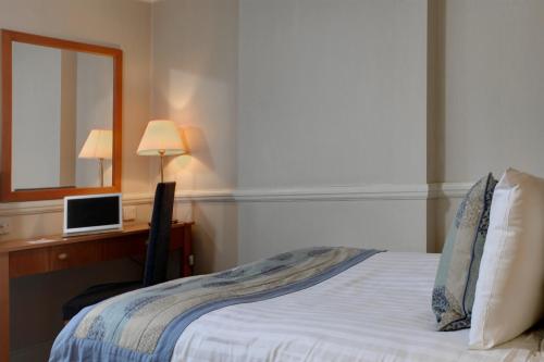 Imagen de la habitación del Hotel BEST WESTERN THE GABLES. Foto 2