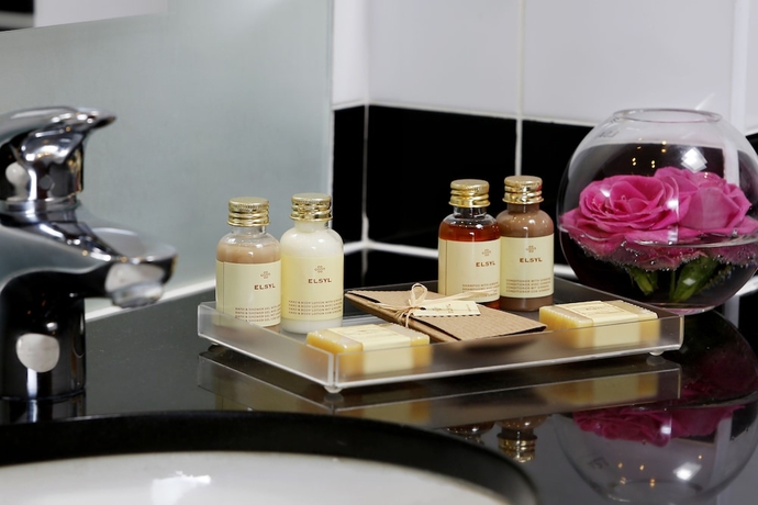 Imagen de la habitación del Hotel BEST WESTERN THE SHIP HOTEL. Foto 11