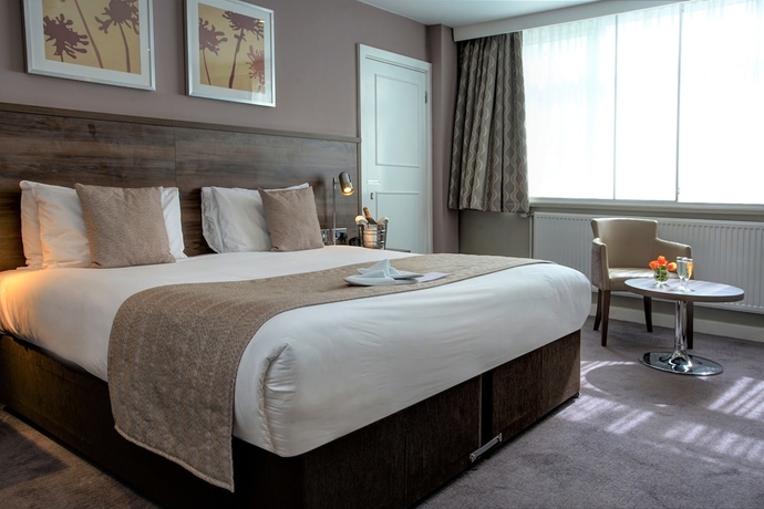 Imagen de la habitación del Hotel BEST WESTERN THE SHIP HOTEL. Foto 13