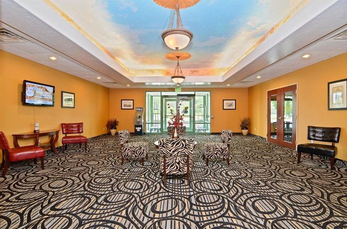 Imagen de los interiores del Hotel BEST WESTERN The Inn at the Fairgrounds. Foto 14