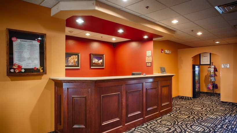 Imagen de los interiores del Hotel BEST WESTERN The Inn at the Fairgrounds. Foto 15