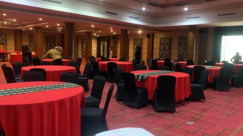 Imagen general del Hotel BEST WORLD KINDAI HOTEL. Foto 4