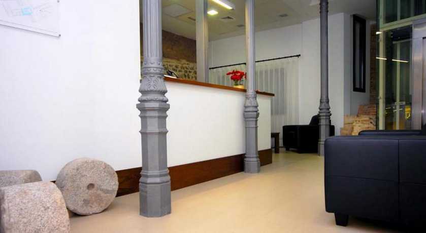 Imagen de los interiores del Hotel BESTPRICE Toledo. Foto 8