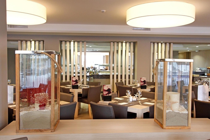 Imagen del bar/restaurante del Hotel BG Java. Foto 3