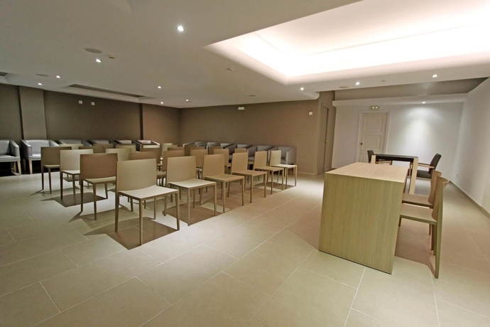 Imagen de los interiores del Hotel BG Java. Foto 10