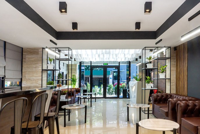 Imagen de los interiores del Hotel BG Palace. Foto 16