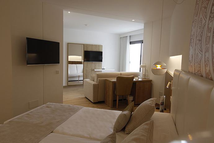 Imagen de la habitación del Hotel BG Rei Del Mediterrani. Foto 5