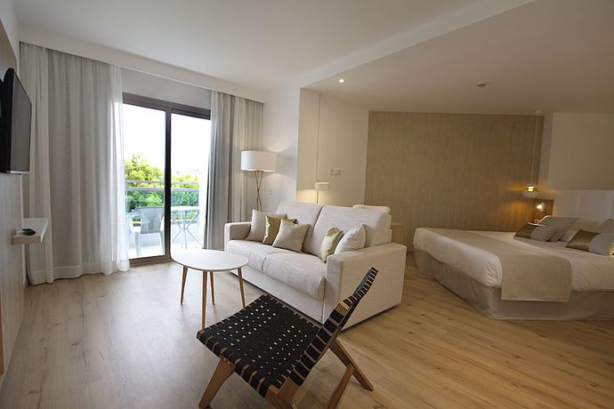 Imagen de la habitación del Hotel BG Rei Del Mediterrani. Foto 9