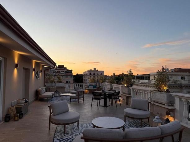 Imagen de los exteriores del Hotel BH Roma. Foto 13