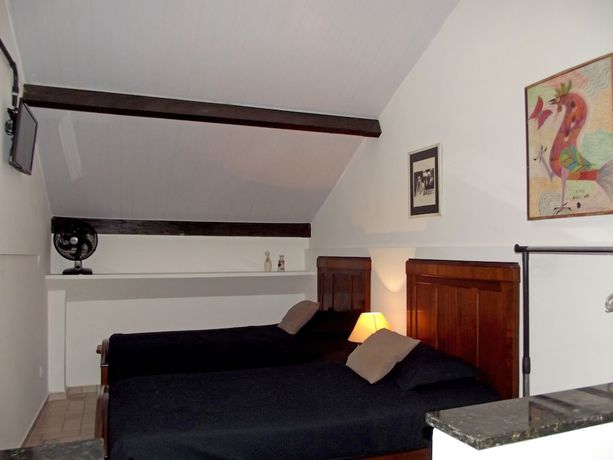 Imagen de la habitación del Hotel BH Studio. Foto 5