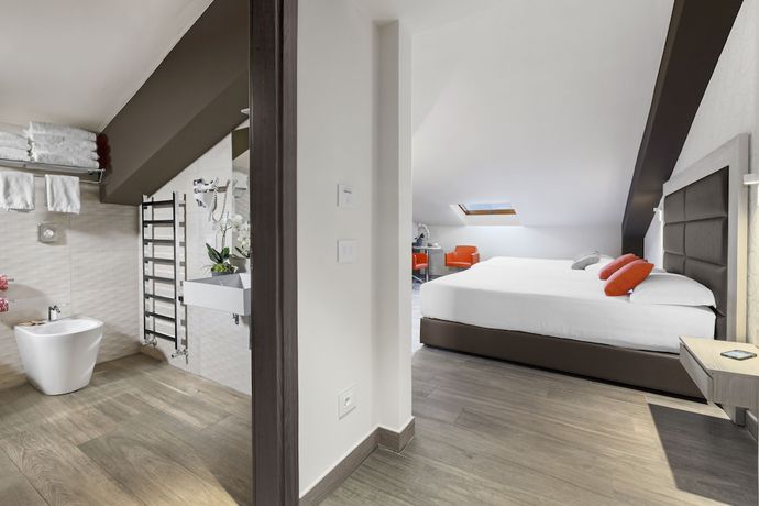 Imagen de la habitación del Hotel BHotel. Foto 15