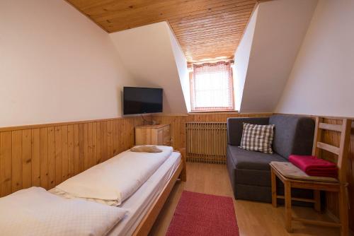 Imagen de la habitación del Hotel BIL&Iacute;KOVA CHATA - Horsk&yacute; hotel. Foto 6