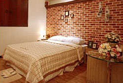 Imagen de la habitación del Hotel BIWON. Foto 4