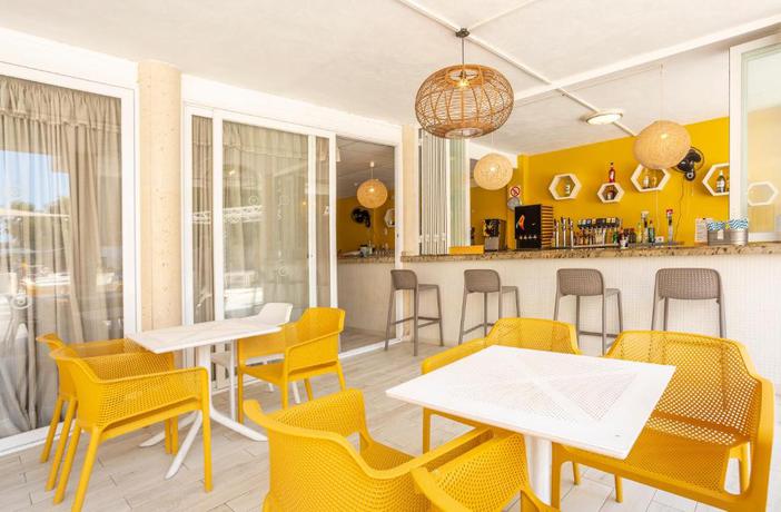 Imagen general del Hotel BJ Playamar & Apartamentos. Foto 17