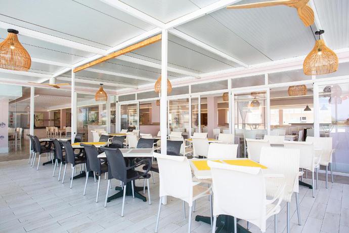 Imagen general del Hotel BJ Playamar & Apartamentos. Foto 18