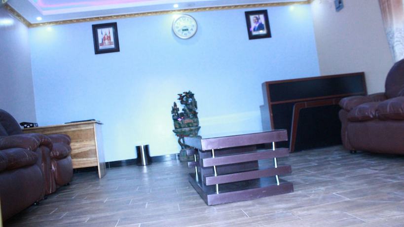 Imagen de los interiores del Hotel BK Castella. Foto 18