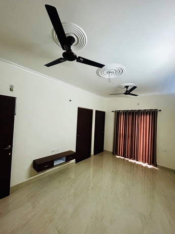Imagen de la habitación del Hotel BK Homestay. Foto 8