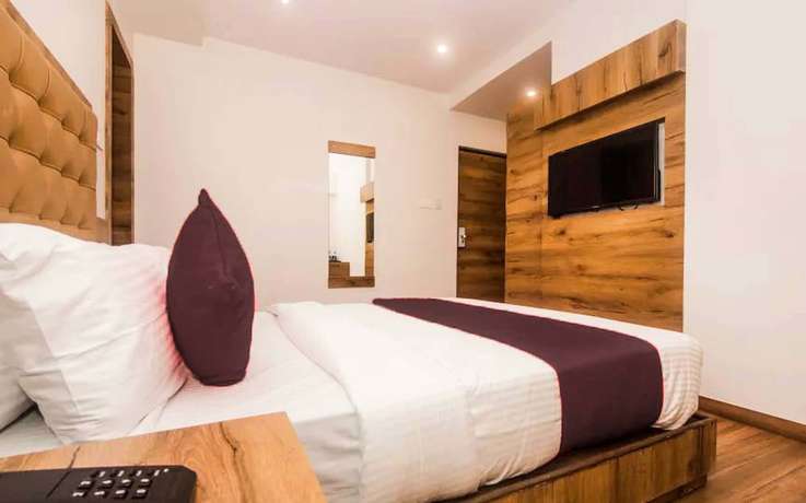 Imagen de la habitación del Hotel BKC Garden. Foto 11