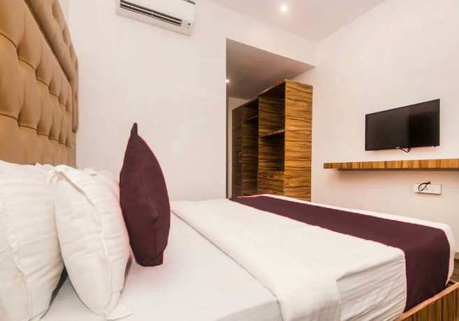 Imagen de la habitación del Hotel BKC Garden. Foto 12