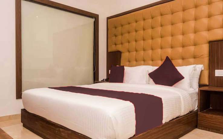 Imagen de la habitación del Hotel BKC Garden. Foto 13