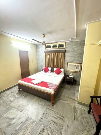 Imagen de la habitación del Hotel BKR Guwahati. Foto 1