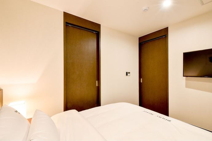 Imagen de la habitación del Hotel BLANC Business. Foto 4