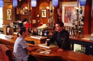 Imagen del bar/restaurante del Hotel BLARNEY PARK. Foto 2