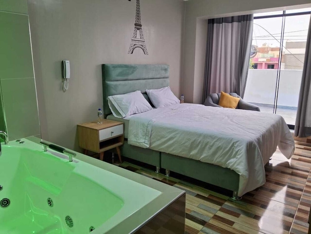 Imagen de la habitación del Hotel BLISS INN. Foto 13