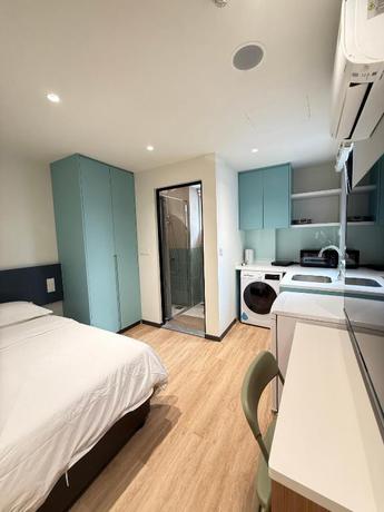 Imagen de la habitación del Hotel BLOOM apart-hotel. Foto 4
