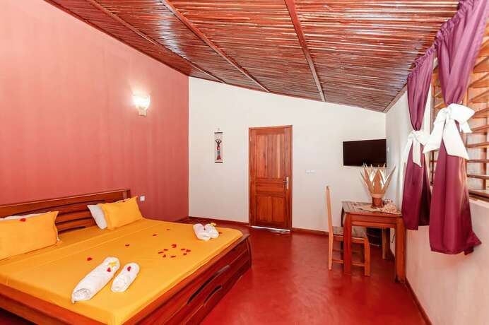 Imagen de la habitación del Hotel BLUE SKY RESORT. Foto 17