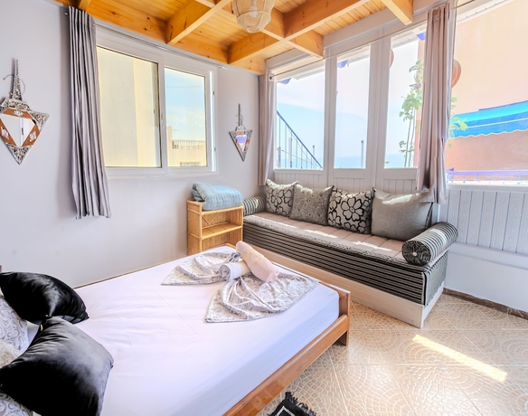 Imagen de la habitación del Hotel BLUERINA CAMP HOSTEL. Foto 7