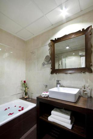 Imagen de la habitación del Hotel BLUESEA Albor&aacute;n Adults Only. Foto 3