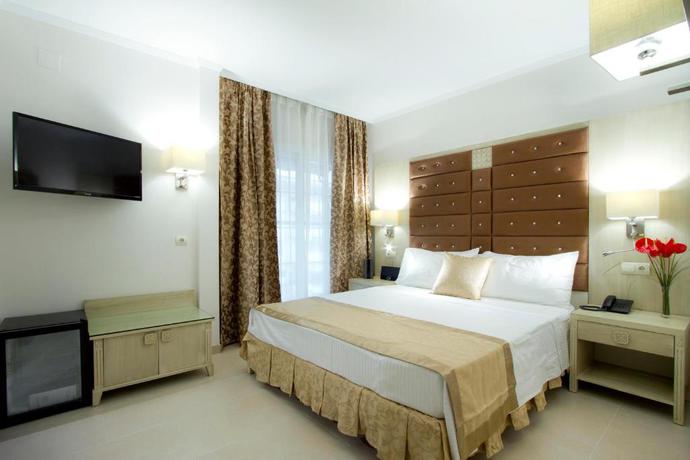 Imagen de la habitación del Hotel BLUESEA Albor&aacute;n Adults Only. Foto 4