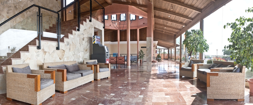 Imagen de los interiores del Hotel BLUESEA Aloe Corralejo. Foto 6