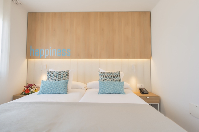 Imagen de la habitación del Hotel BLUESEA Alyssa Suite. Foto 5