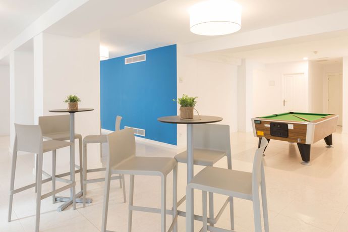 Imagen de los interiores del Hotel BLUESEA Arenal Tower Adults Only. Foto 16