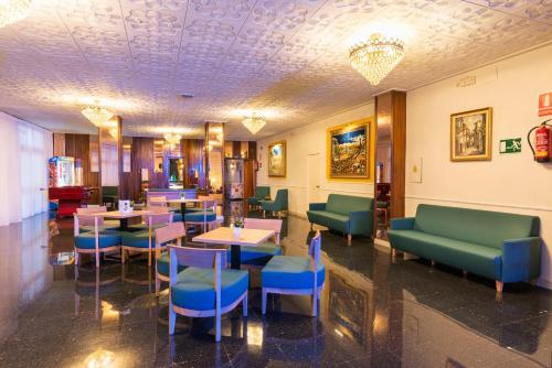 Imagen general del Hotel BLUESEA Continental. Foto 11