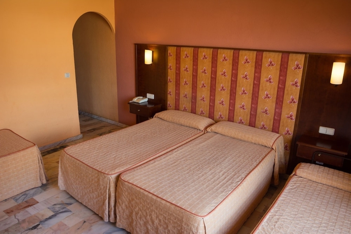 Imagen de la habitación del Hotel BLUESEA Costa Serena. Foto 7