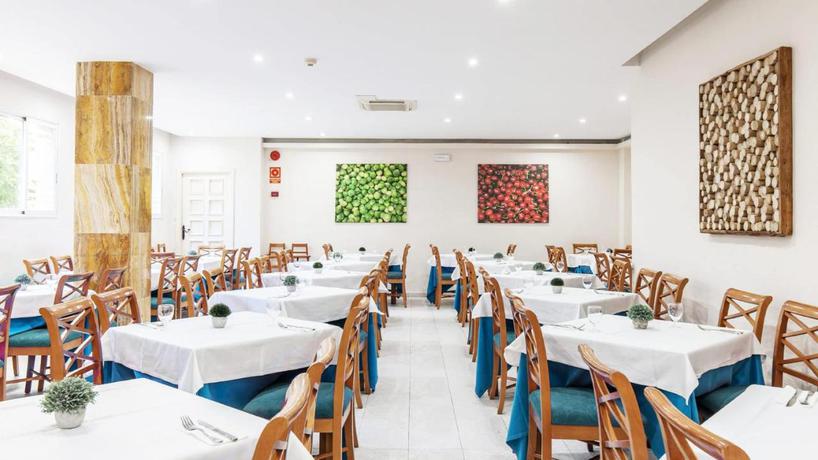 Imagen del bar/restaurante del Hotel BLUESEA Costa Verde. Foto 5