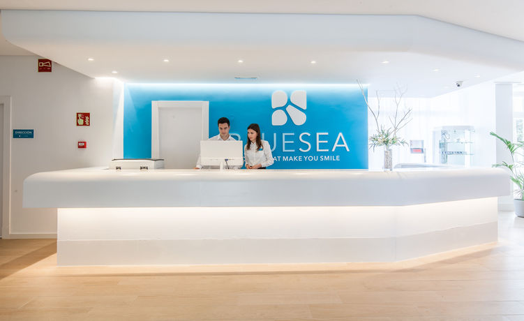 Imagen de los interiores del Hotel BLUESEA Gran Playa. Foto 13