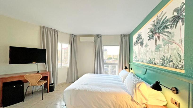 Imagen de la habitación del Hotel BLUESEA Miramar Fuengirola. Foto 5