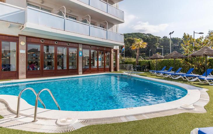 Imagen de la piscina del Hotel BLUESEA Montevista/Hawai. Foto 18