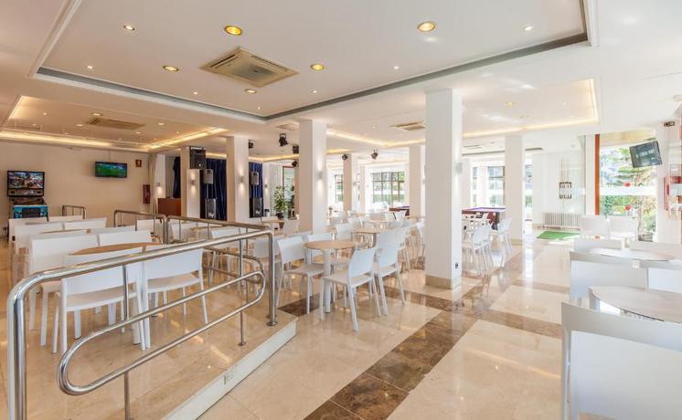 Imagen del bar/restaurante del Hotel BLUESEA Montevista/Hawai. Foto 4