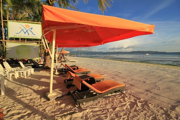 Imagen de los exteriores del Hotel BLUEWAVES BEACH HOUSE. Foto 30