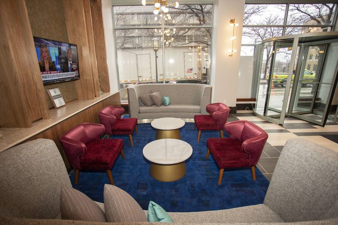 Imagen de los interiores del Hotel BLU-Tique, Akron, a Tribute Portfolio. Foto 17