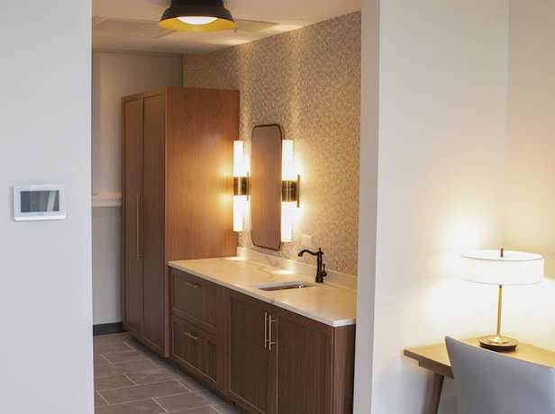 Imagen de la habitación del Hotel BLU-Tique, Akron, a Tribute Portfolio. Foto 14