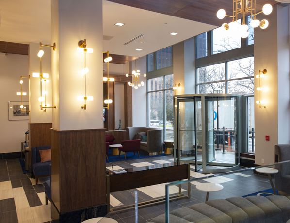 Imagen de los interiores del Hotel BLU-Tique, Akron, a Tribute Portfolio. Foto 19