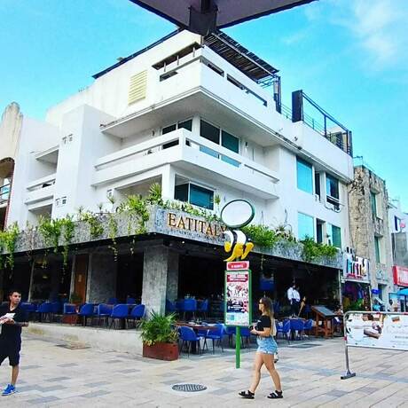 Imagen general del Hotel BLVD - 5th Avenue, Playa del Carmen. Foto 1