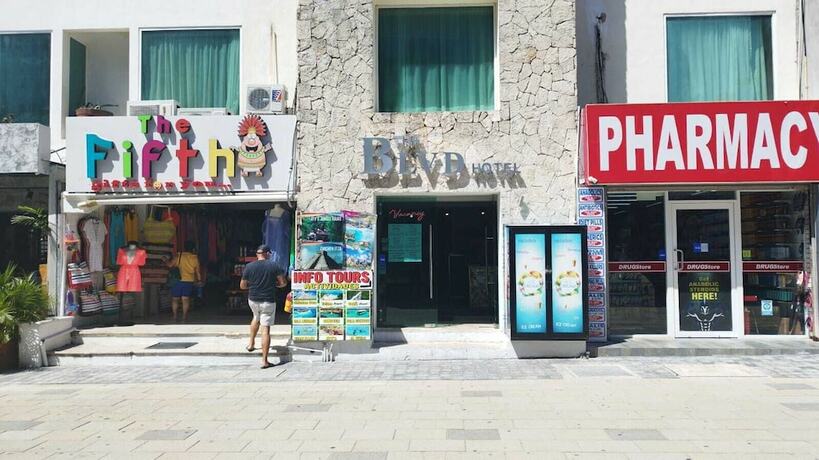 Imagen general del Hotel BLVD - 5th Avenue, Playa del Carmen. Foto 4